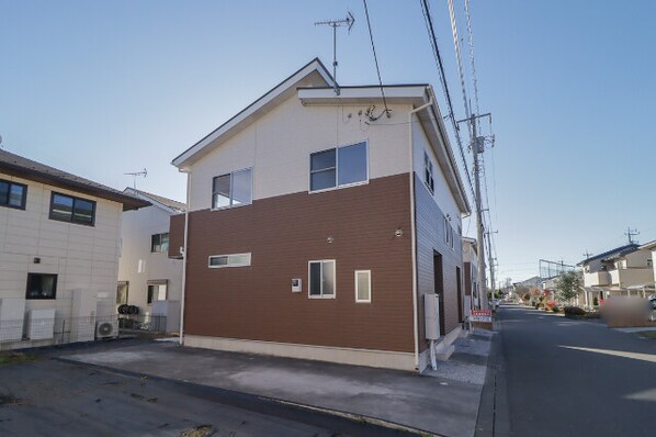 宇都宮駅 バス43分  仁良塚神社前下車：停歩8分 1-2階の物件外観写真